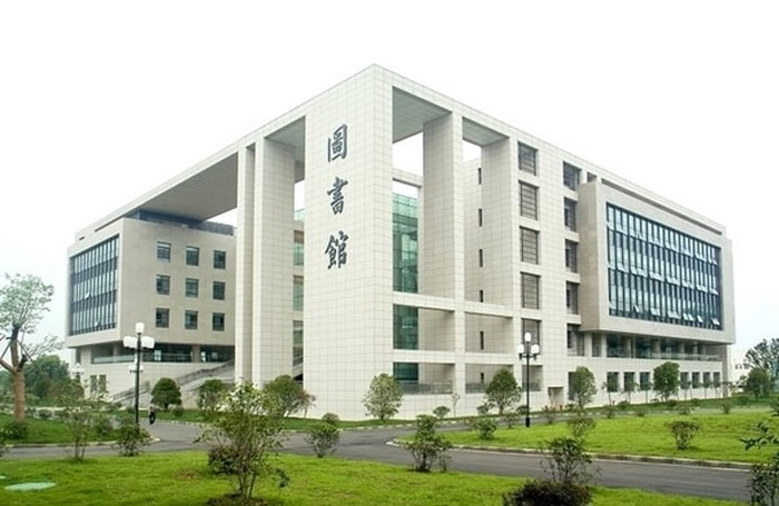 دانشکده‌ پزشکی شهر نانجینگ