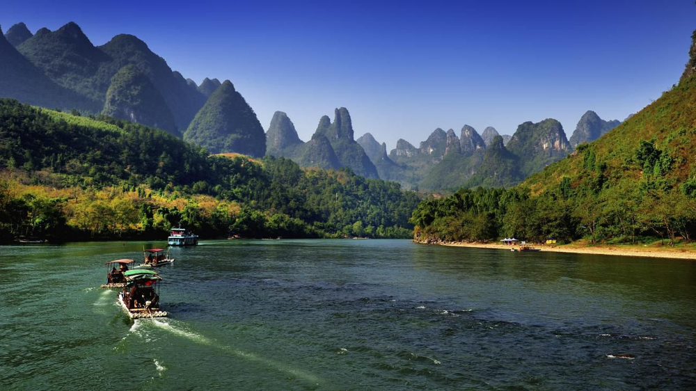 رودخانه لی گویلین از بهترین مکان های دیدنی چین