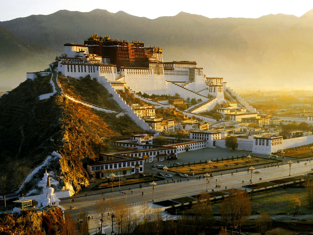 قصر پوتالای تبت از بهترین مکان های دیدنی چین