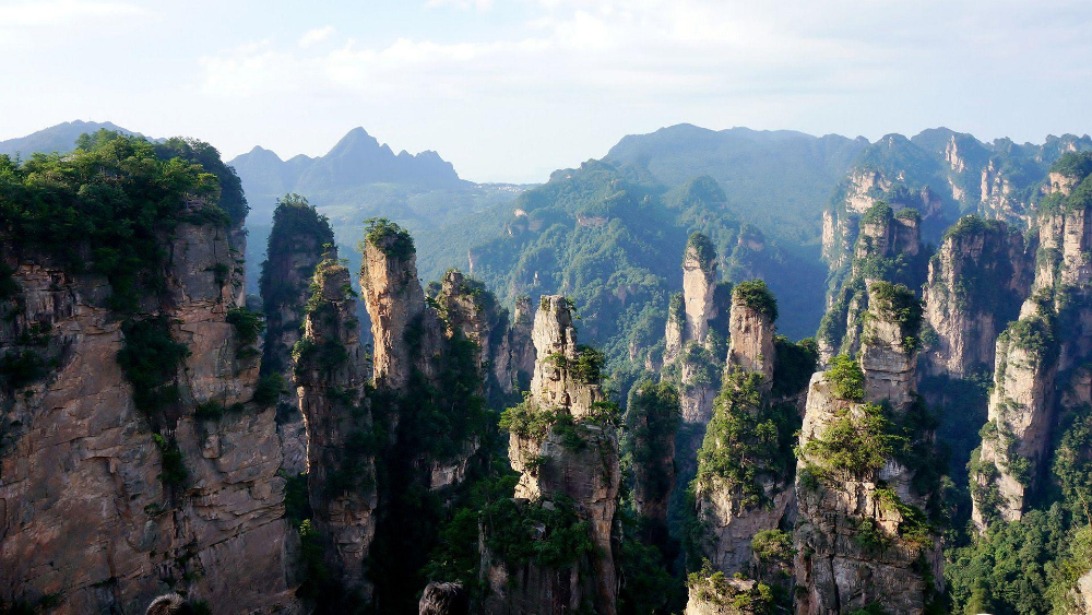 پارک ملی ژانگ جیاجی از بهترین مکان های دیدنی چین