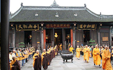 معبد ونشو در چین، بزرگ ترین و زیباترین صومعه چنگدو