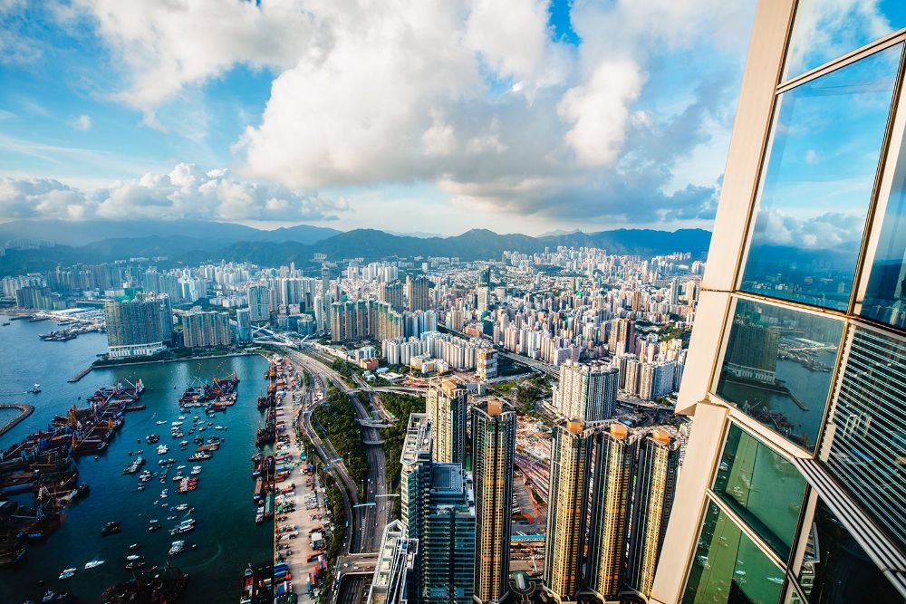 سکوی بازدید اسکای ۱۰۰ (Sky100 Hong Kong Observation Deck)